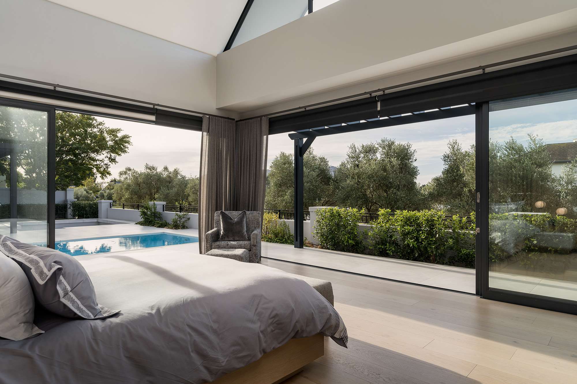 298 Val de Vie • iCON Architects Portfolio